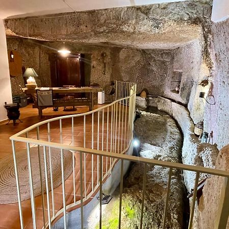 Sardinian Gallery Fonte Bosa Εξωτερικό φωτογραφία