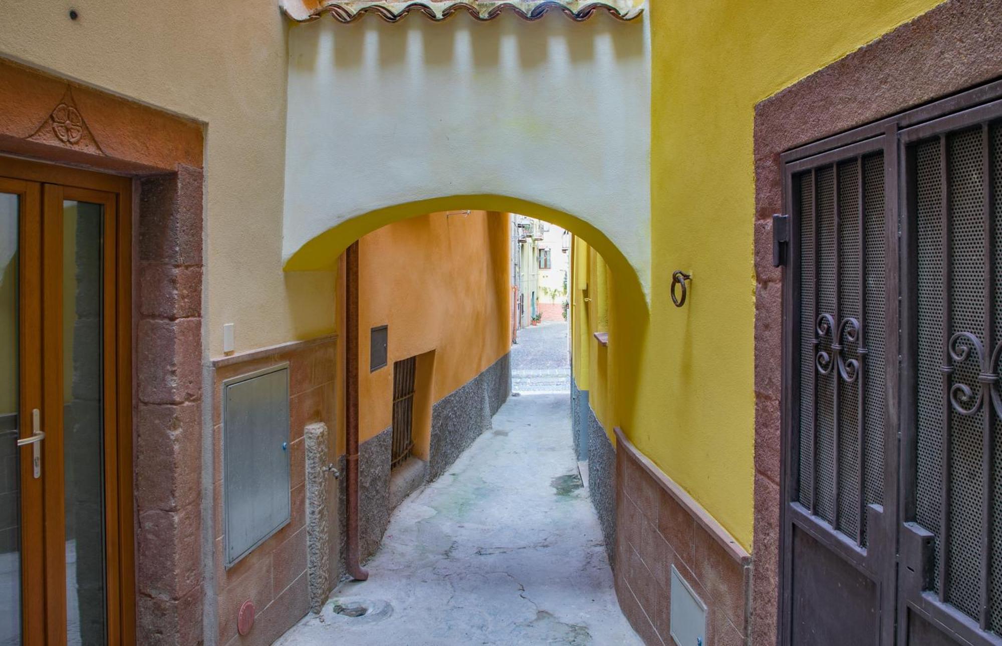 Sardinian Gallery Fonte Bosa Εξωτερικό φωτογραφία